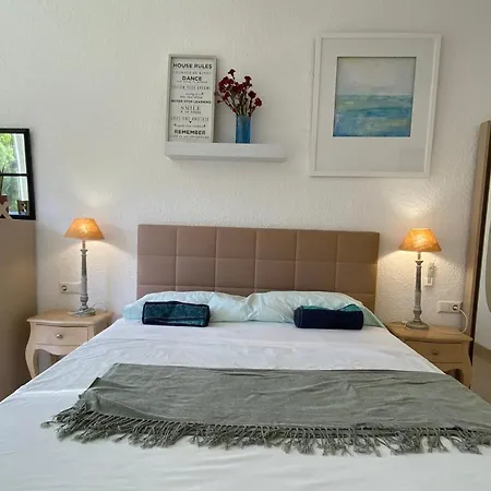 Residencial Algaida Apartment *